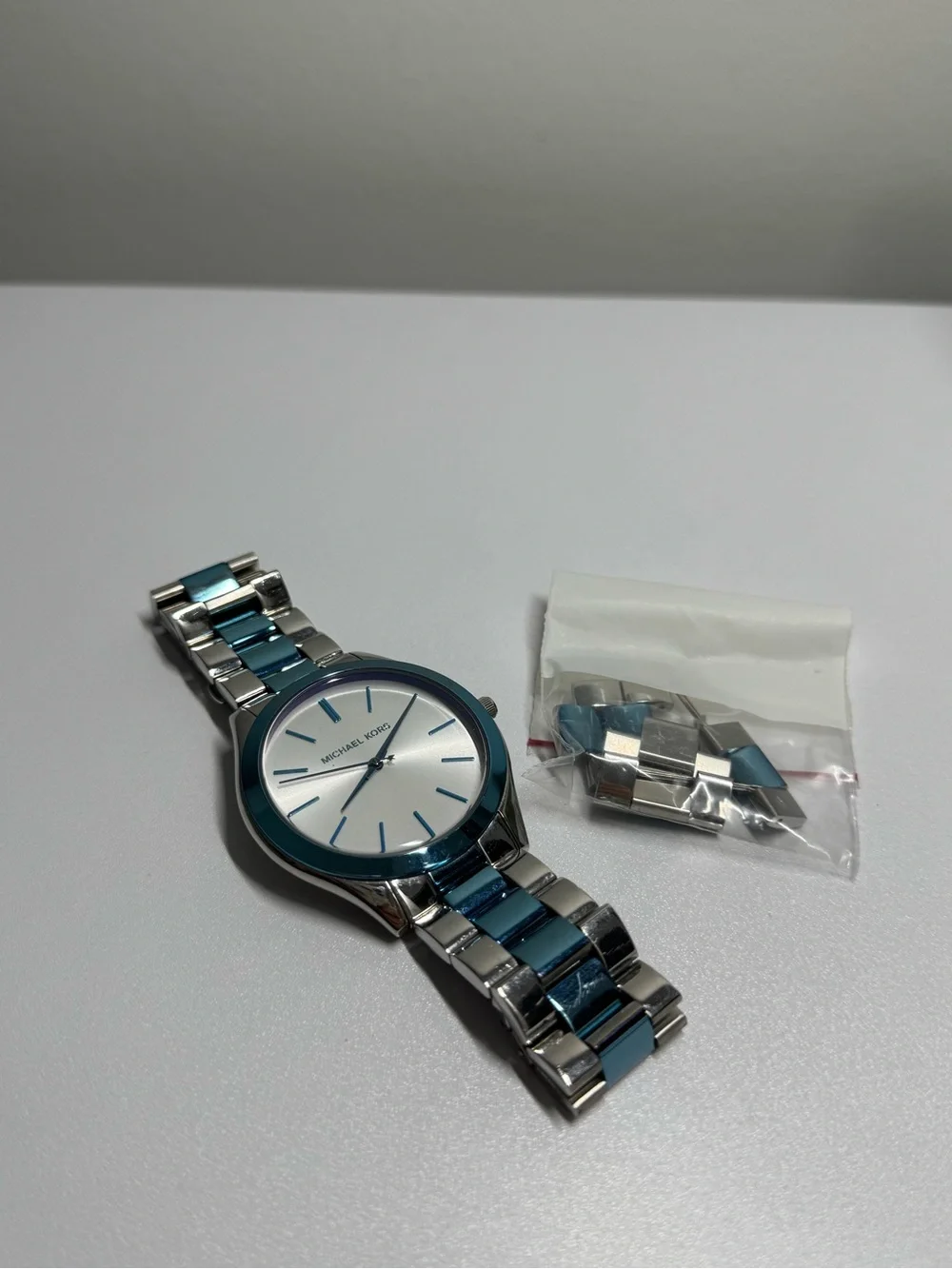 Michael Kors Silver-Tone with Blue strip Minimalist Watch - Picture 5 of 11